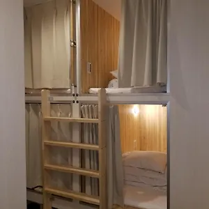 Bnb+ Namba ホステル