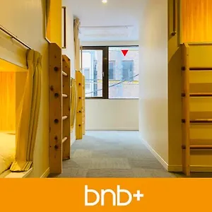 Bnb+ Shinsaibashi ホステル