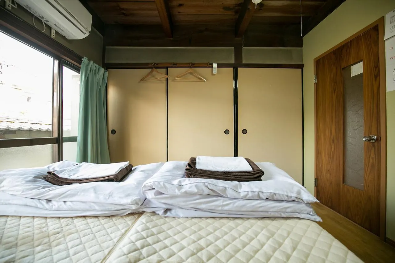 Takematsutei Guest House Kansai Airport Osaka 0*,